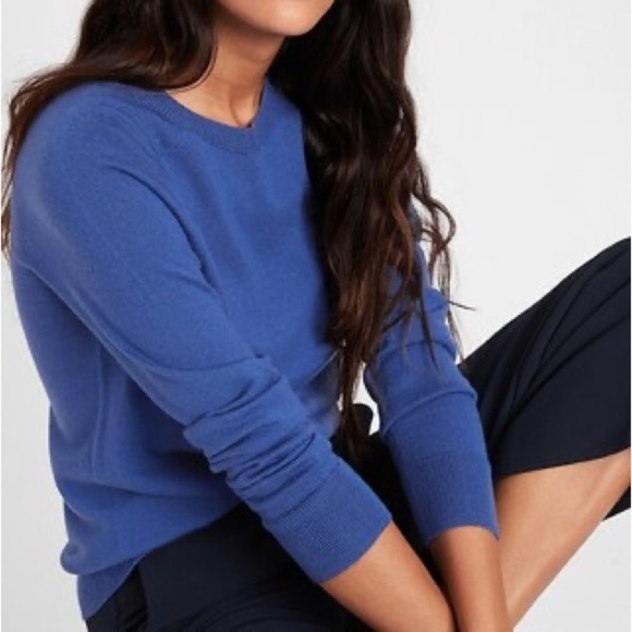 Banana Republic Sweaters - Banana Republic Merino Wool Sweater in Soft Blue size S